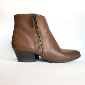 Studio Paolo Faux Leather Brown Zip Up Booties, sz 9.5M